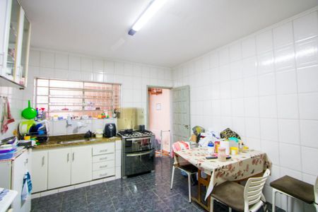 Casa à venda com 165m², 3 quartos e 2 vagas Casa à venda com 165m², 3 quartos e 2 vagasCozinha