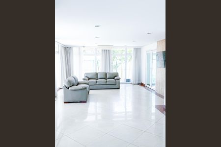 Apartamento à venda com 170m², 3 quartos e 4 vagas Apartamento à venda com 170m², 3 quartos e 4 vagasexterna