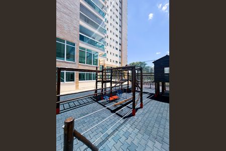 Apartamento à venda com 170m², 3 quartos e 4 vagas Apartamento à venda com 170m², 3 quartos e 4 vagasexterna