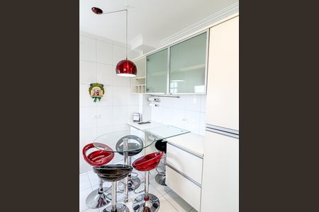 Apartamento à venda com 170m², 3 quartos e 4 vagas Apartamento à venda com 170m², 3 quartos e 4 vagasCozinha