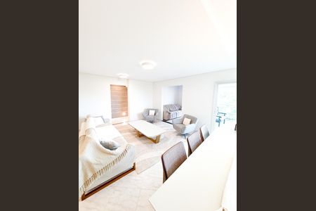 Apartamento à venda com 170m², 3 quartos e 4 vagas Apartamento à venda com 170m², 3 quartos e 4 vagasSala