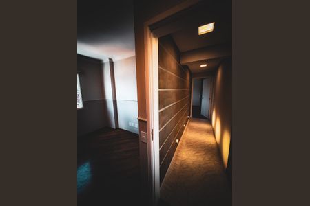 Apartamento à venda com 170m², 3 quartos e 4 vagas Apartamento à venda com 170m², 3 quartos e 4 vagasCorredor