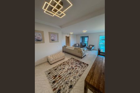 Apartamento à venda com 170m², 3 quartos e 4 vagas Apartamento à venda com 170m², 3 quartos e 4 vagasSala