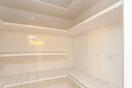 Casa para alugar com 198m², 4 quartos e 3 vagasDespensa