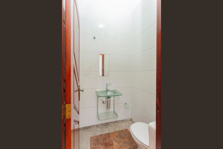 Casa para alugar com 198m², 4 quartos e 3 vagasLavabo