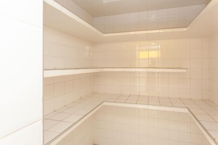 Casa para alugar com 198m², 4 quartos e 3 vagasDespensa