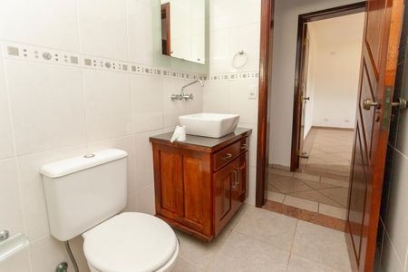 Casa para alugar com 198m², 4 quartos e 3 vagasBanheiro