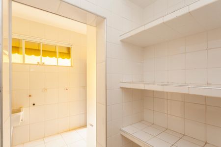 Casa para alugar com 198m², 4 quartos e 3 vagasDespensa