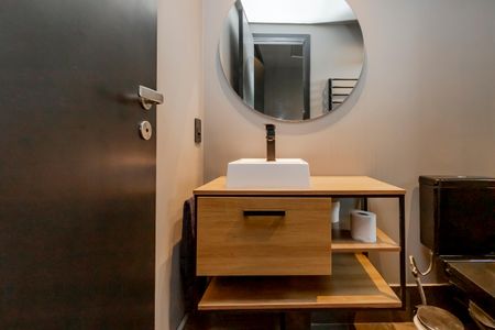 Apartamento à venda com 107m², 2 quartos e 2 vagasBanheiro da Suíte 2