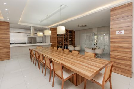 Apartamento à venda com 107m², 2 quartos e 2 vagasSalão de Festas