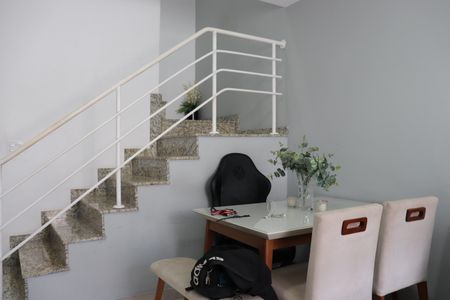 Sala de casa de condomínio à venda com 2 quartos, 110m² em Vila Bela, São Paulo