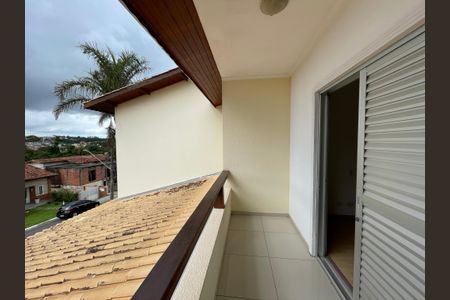 Casa de condomínio para alugar com 450m², 3 quartos e 3 vagasVaranda da Suíte 2