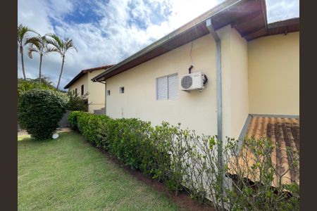 Casa de condomínio para alugar com 450m², 3 quartos e 3 vagasQuintal