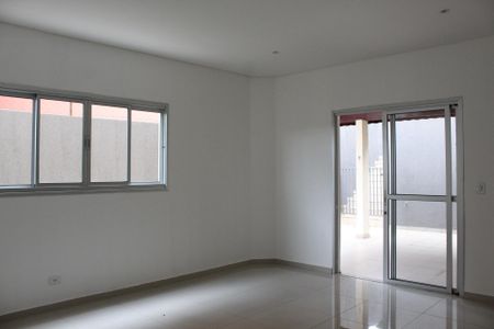 Casa de condomínio para alugar com 450m², 3 quartos e 3 vagasSala