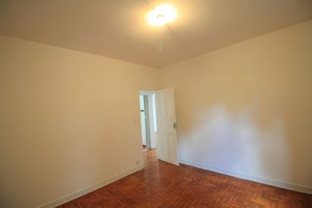 Apartamento para alugar com 90m², 2 quartos e sem vaga