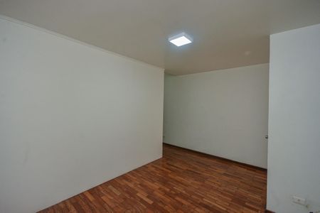 Sala de casa para alugar com 2 quartos, 70m² em Interlagos, São Paulo
