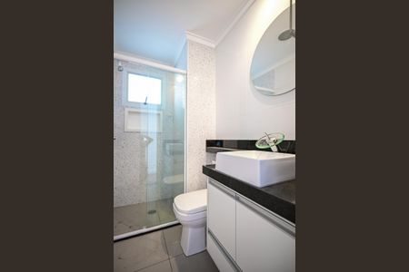 Apartamento para alugar com 62m², 2 quartos e 2 vagasBanheiro