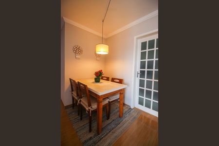 Sala de apartamento para alugar com 3 quartos, 68m² em Chácara Agrindus, Taboão da Serra