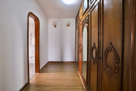 Apartamento para alugar com 280m², 4 quartos e 2 vagasCloset do quarto 3