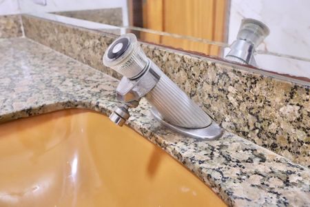 Apartamento para alugar com 280m², 4 quartos e 2 vagasBanheiro do Quarto 1