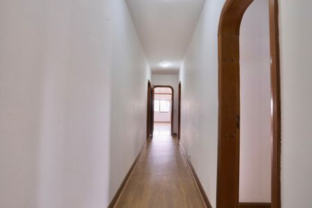 Apartamento para alugar com 280m², 4 quartos e 2 vagasCorredor