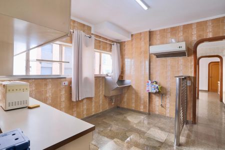 Apartamento para alugar com 280m², 4 quartos e 2 vagasLavanderia