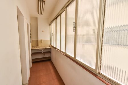 Apartamento para alugar com 115m², 2 quartos e sem vagaÁrea de serviço