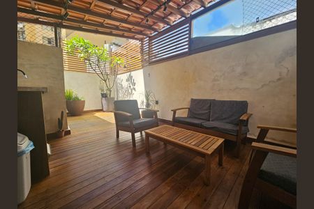 Apartamento para alugar com 106m², 2 quartos e 2 vagascobertura 