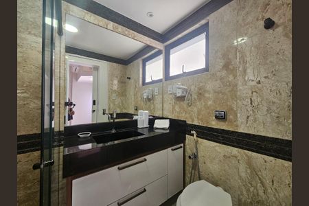 Apartamento para alugar com 106m², 2 quartos e 2 vagasBanheiro da Suíte 1