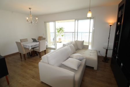 Apartamento para alugar com 116m², 3 quartos e 2 vagasSala