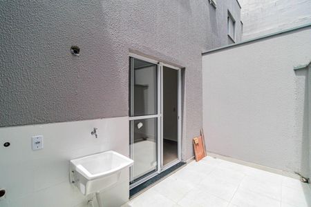 Casa à venda com 77m², 2 quartos e 2 vagasÁrea de Serviço