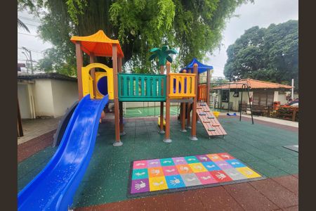 Apartamento para alugar com 56m², 2 quartos e 1 vaga Apartamento para alugar com 56m², 2 quartos e 1 vagaÁrea comum - Playground