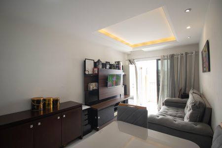 Sala de apartamento para alugar com 2 quartos, 56m² em Barro Vermelho, São Gonçalo