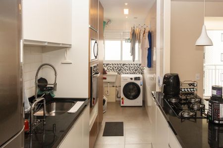 Apartamento à venda com 80m², 2 quartos e 2 vagasCozinha e Área de Serviço