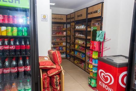 Apartamento à venda com 80m², 2 quartos e 2 vagasMercadinho