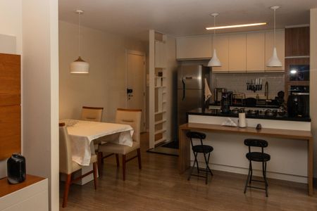 Sala de apartamento à venda com 2 quartos, 80m² em Campininha, São Paulo