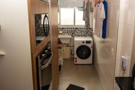 Apartamento à venda com 80m², 2 quartos e 2 vagasCozinha e Área de Serviço