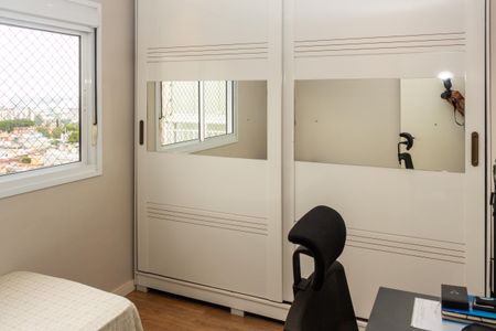 Apartamento à venda com 80m², 2 quartos e 2 vagasQuarto