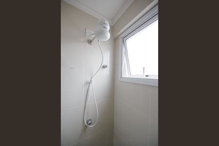 Banheiro de apartamento para alugar com 1 quarto, 31m² em Centro, Taubaté