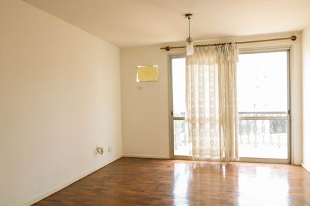 Apartamento à venda com 130m², 3 quartos e 2 vagas Apartamento à venda com 130m², 3 quartos e 2 vagasSala