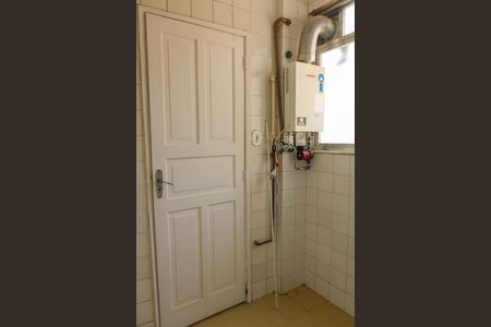 Apartamento à venda com 130m², 3 quartos e 2 vagas Apartamento à venda com 130m², 3 quartos e 2 vagasÁrea de Serviço