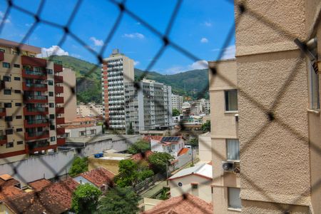 Apartamento à venda com 130m², 3 quartos e 2 vagas Apartamento à venda com 130m², 3 quartos e 2 vagasVista do Quarto 2