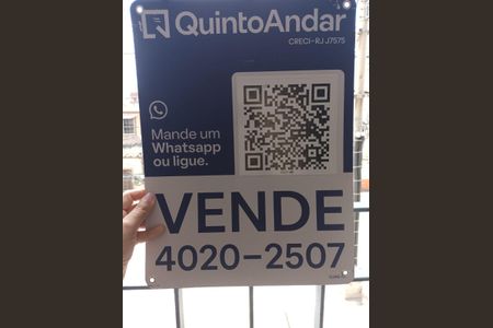 Apartamento à venda com 130m², 3 quartos e 2 vagas Apartamento à venda com 130m², 3 quartos e 2 vagasplaca de Venda