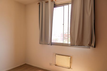 Apartamento à venda com 130m², 3 quartos e 2 vagas Apartamento à venda com 130m², 3 quartos e 2 vagasQuarto Suite