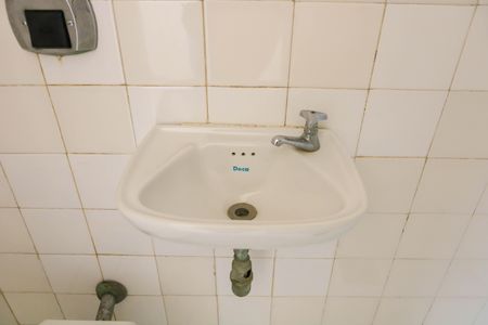 Apartamento à venda com 130m², 3 quartos e 2 vagas Apartamento à venda com 130m², 3 quartos e 2 vagasBanheiro de Serviço