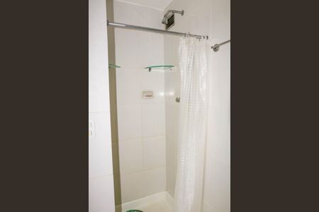 Apartamento à venda com 130m², 3 quartos e 2 vagas Apartamento à venda com 130m², 3 quartos e 2 vagasBanheiro Social