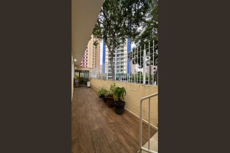 Casa para alugar com 175m², 4 quartos e 2 vagas Casa para alugar com 175m², 4 quartos e 2 vagasQuintal