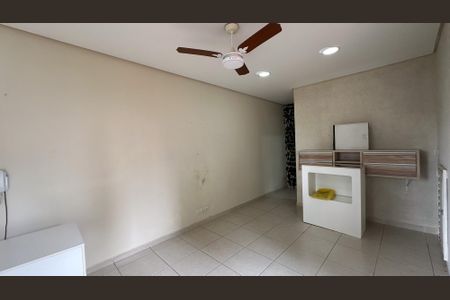 Casa para alugar com 175m², 4 quartos e 2 vagas Casa para alugar com 175m², 4 quartos e 2 vagasQuarto de Serviço