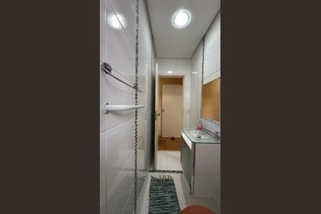 Casa para alugar com 175m², 4 quartos e 2 vagas Casa para alugar com 175m², 4 quartos e 2 vagasBanheiro