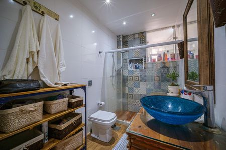 Apartamento à venda com 115m², 3 quartos e 1 vagaBanheiro Social